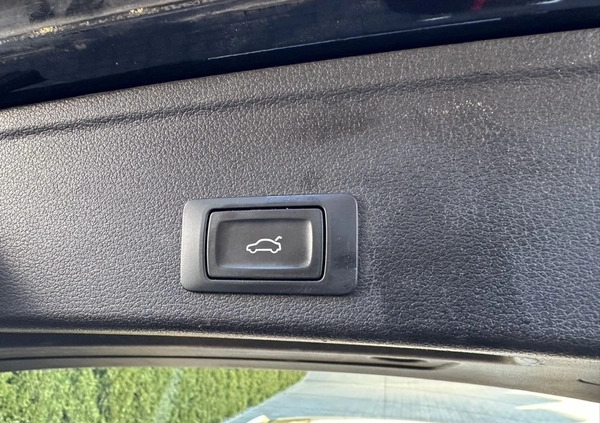 Audi A4 cena 66000 przebieg: 167000, rok produkcji 2016 z Chocz małe 436